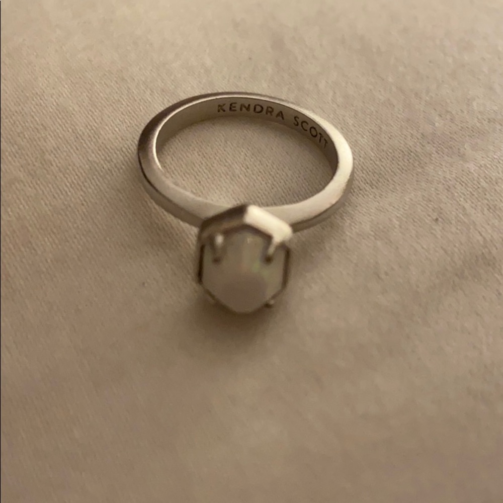 BRAND NEW NEVER WORN